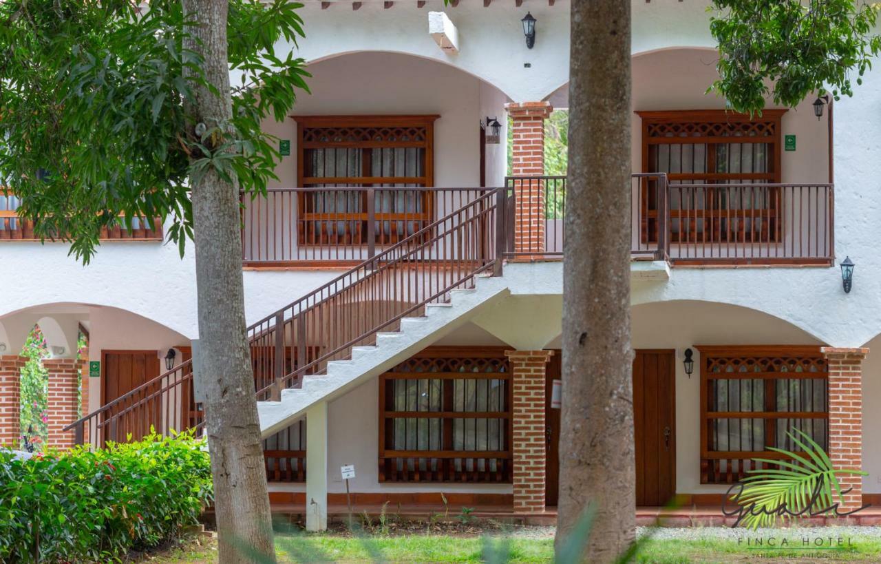 Finca Hotel Guali Santafe سانتا في دي أنتيوكيا المظهر الخارجي الصورة